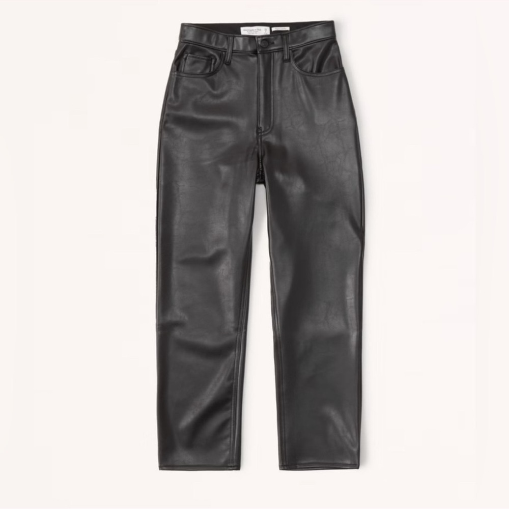 Abercrombie & Fitch The Ankle Straight ultra high-rise pant Vegan Leather